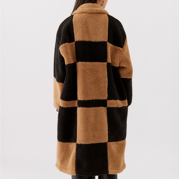 Urban Outfitters Native Youth Checked Teddy Coat - Picture 3 of 4